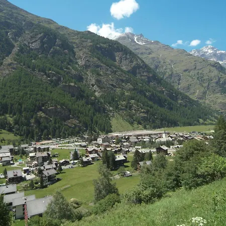 Primavista-3 By Interhome *