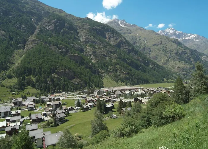 Primavista-3 By Interhome *